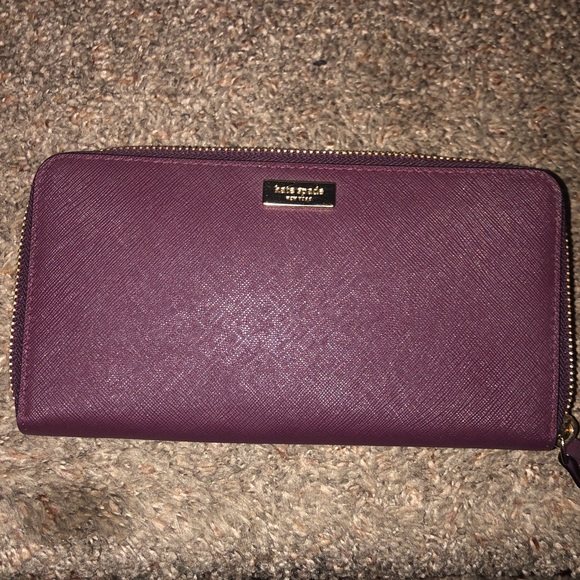 Kate Spade Burgundy Wallet - Picture 1 of 4